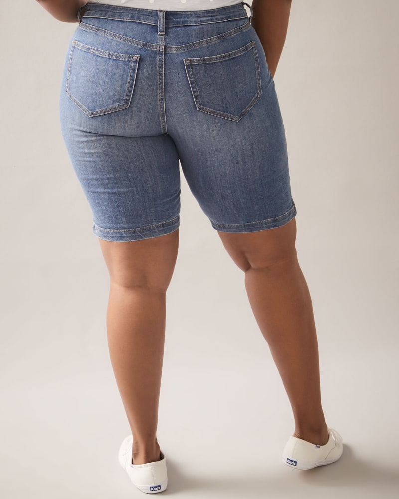 Back of plus size Ava Bermuda Short by In Every Story | Dia&Co | dia_product_style_image_id:119398